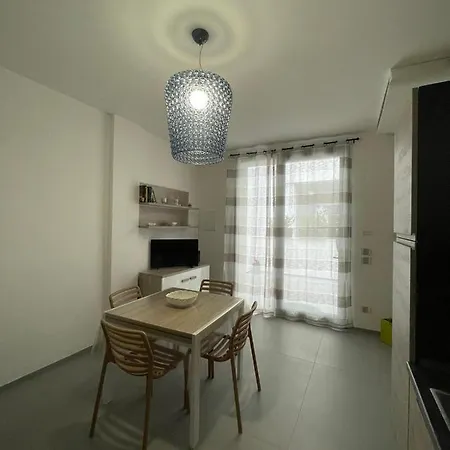 Cucus House *